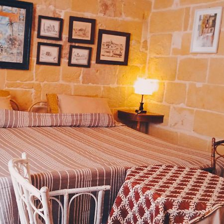 Maria Townhouse Heart Of Victoria B&B מראה חיצוני תמונה