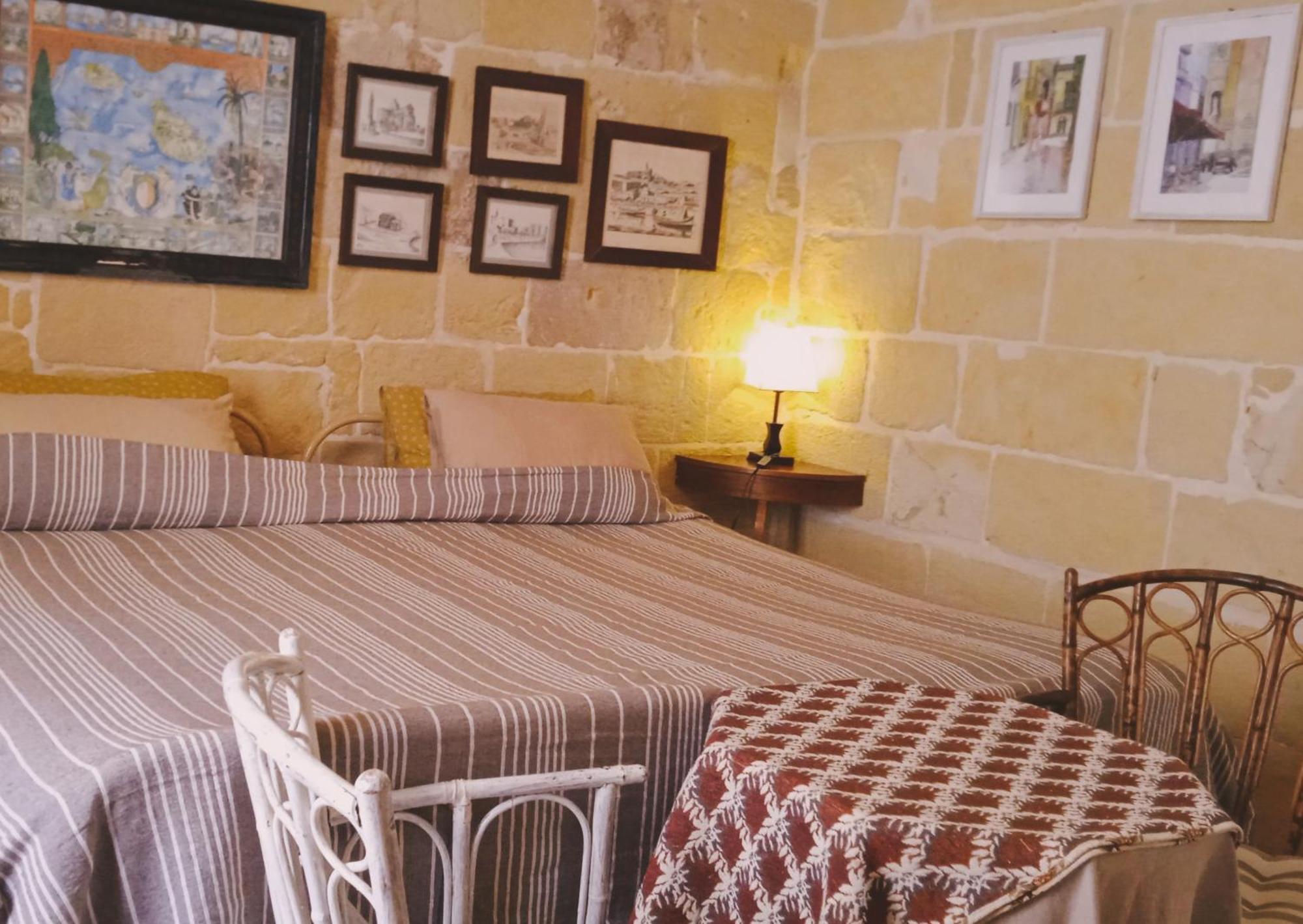 Maria Townhouse Heart Of Victoria B&B מראה חיצוני תמונה
