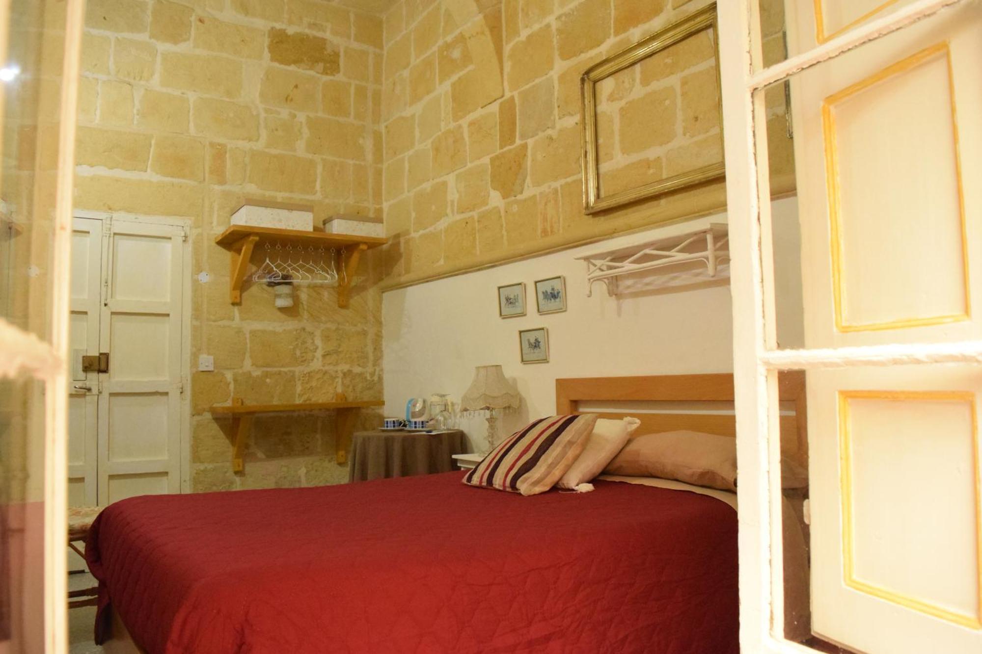 Maria Townhouse Heart Of Victoria B&B מראה חיצוני תמונה