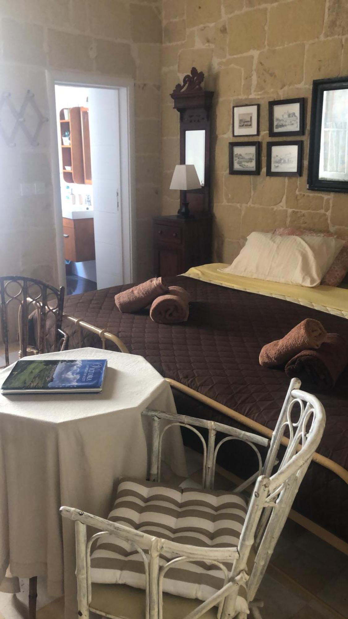 Maria Townhouse Heart Of Victoria B&B מראה חיצוני תמונה